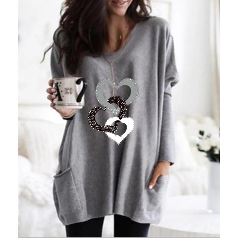 Oversized Heart-Print Top | Relaxed Fit | Casual Comfort