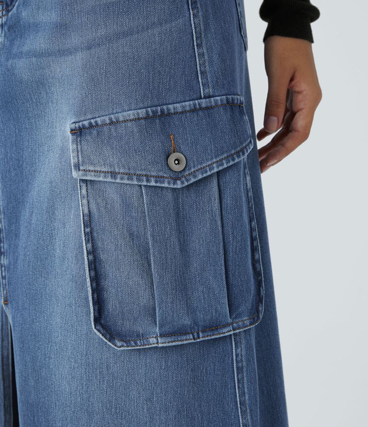 High-Waisted Denim Midi Skirt | Utility Pockets & Side Slit | Light Wash | Casual-Chic Style