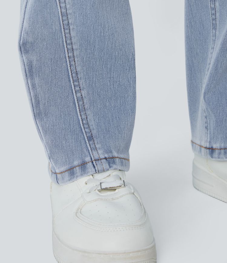 Relaxed Tapered High-Waisted Jeans | Light Wash Denim | Casual Everyday Fit