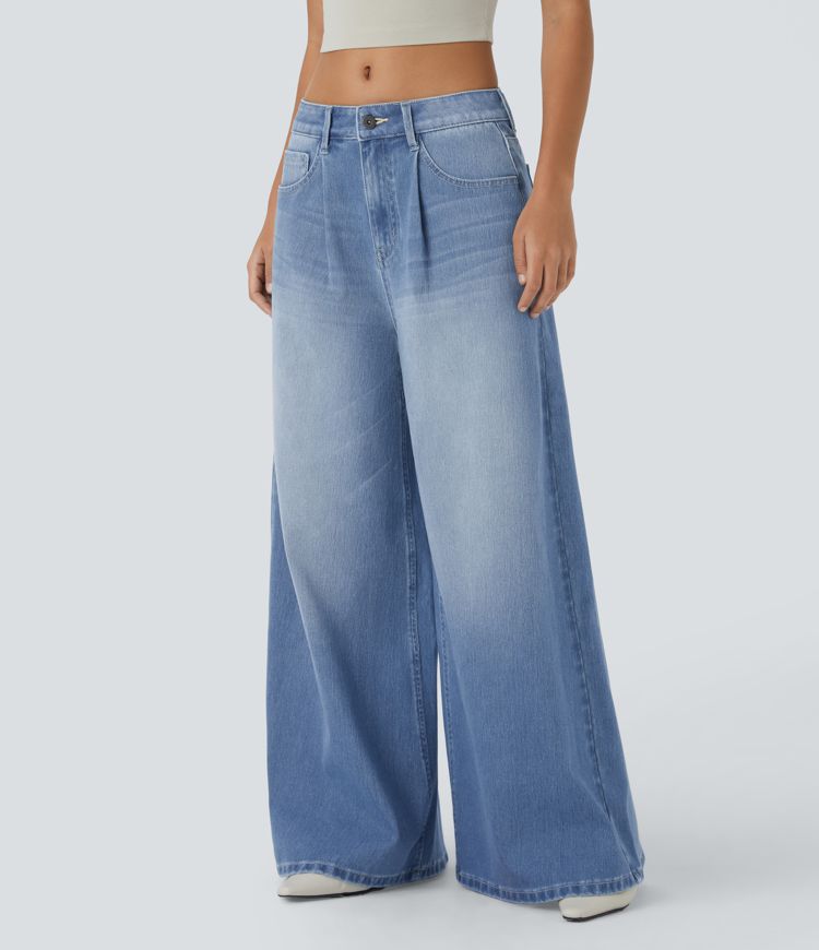 Wide-Leg High-Waisted Jeans | Light Wash Denim | Retro-Inspired Style | Everyday Comfort