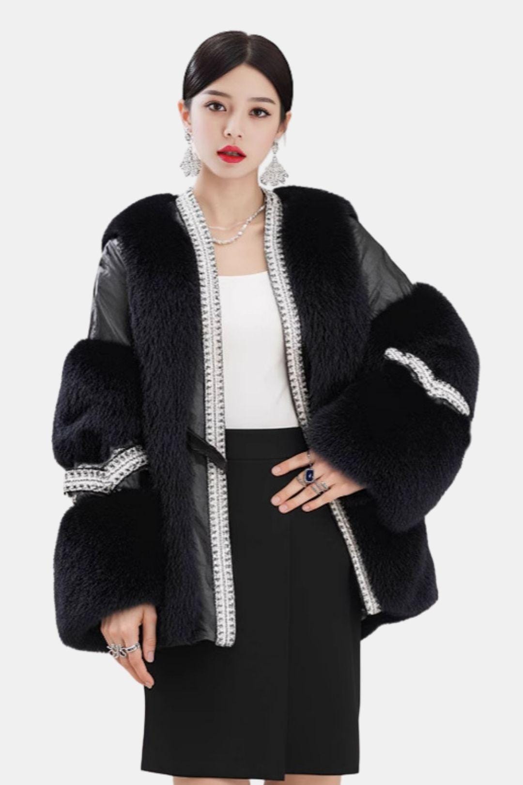 Alethea – White V-Neck Patchwork Mink Coat