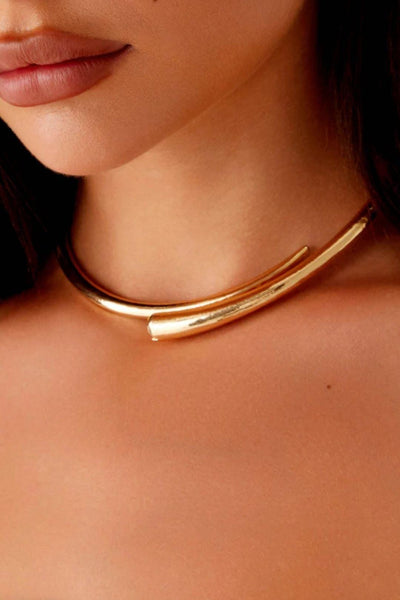 Althea – Gold Minimalist Necklace