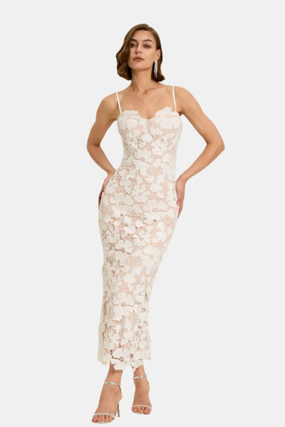 Amanda – Floral Embroidered Lace Maxi Dress