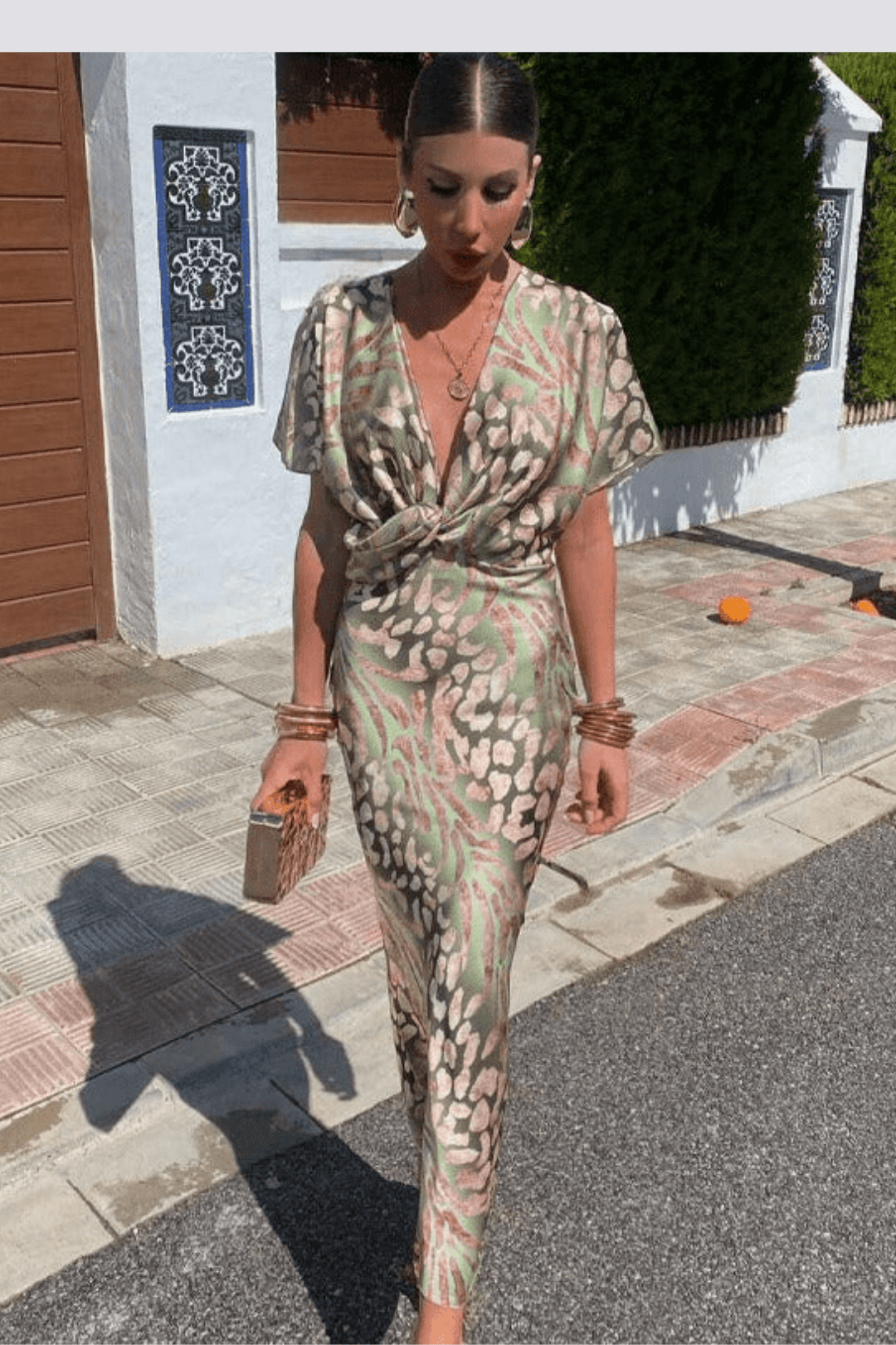 Arianne - V-Neck Maxi Dress in Soft Green