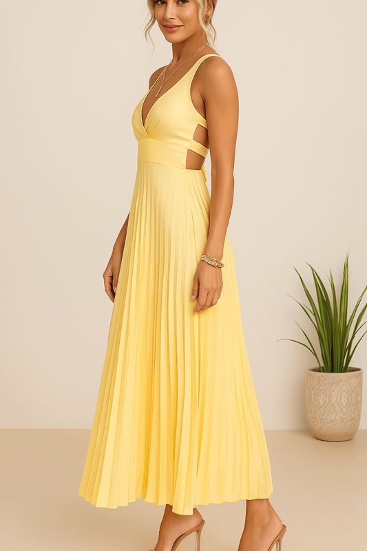 Aurora – Sleeveless Pleated Midi Dress in Yellow