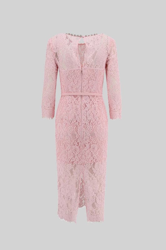 Dora - Elegant Lace Maxi Dress in Soft Pink