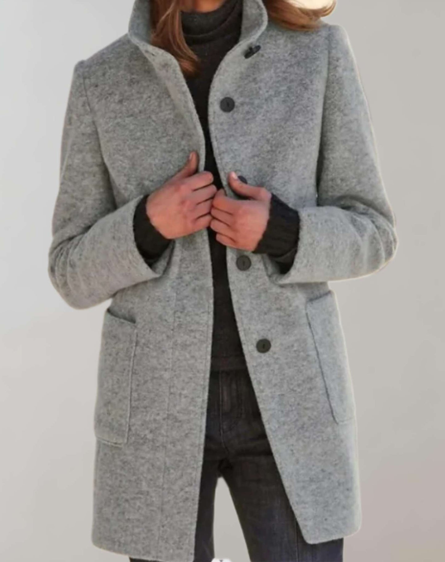 Classic Wool-Blend Coat | Single-Breasted Design | Tailored Fit | Vibrant Colours