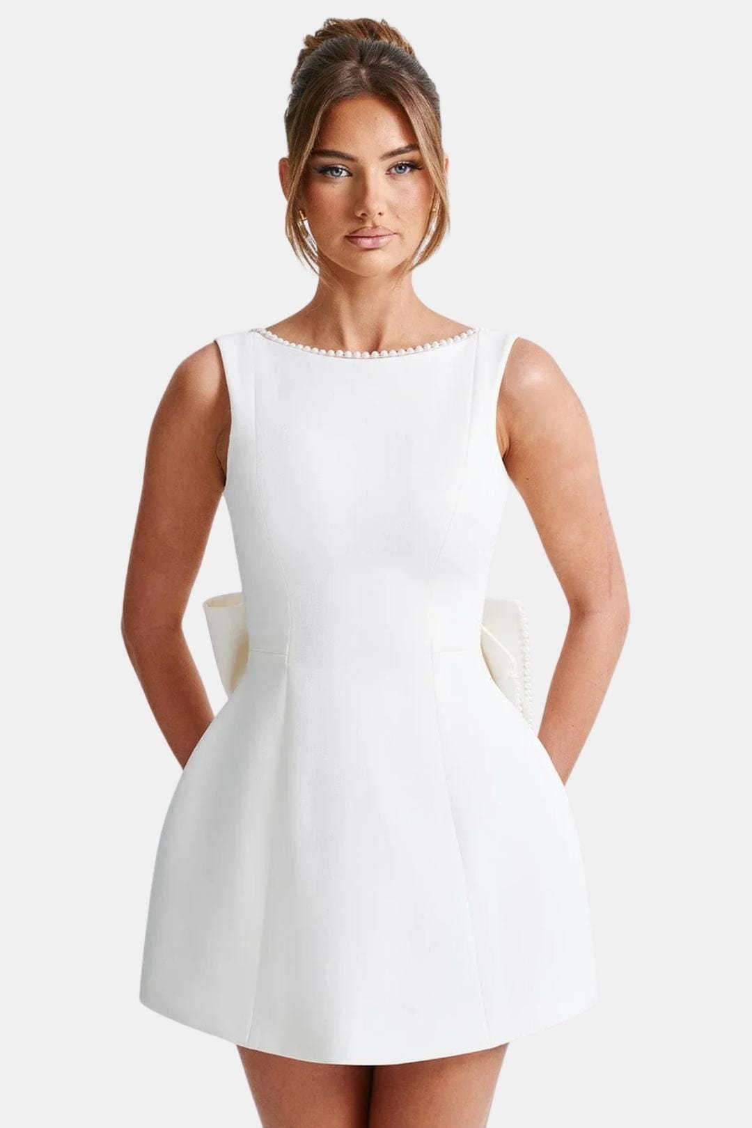 Calviera - Bowknot Pearl Backless Mini Cocktail Dress