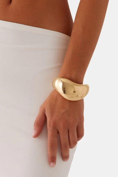 Cerene – Gold Statement Bangle Bracelet