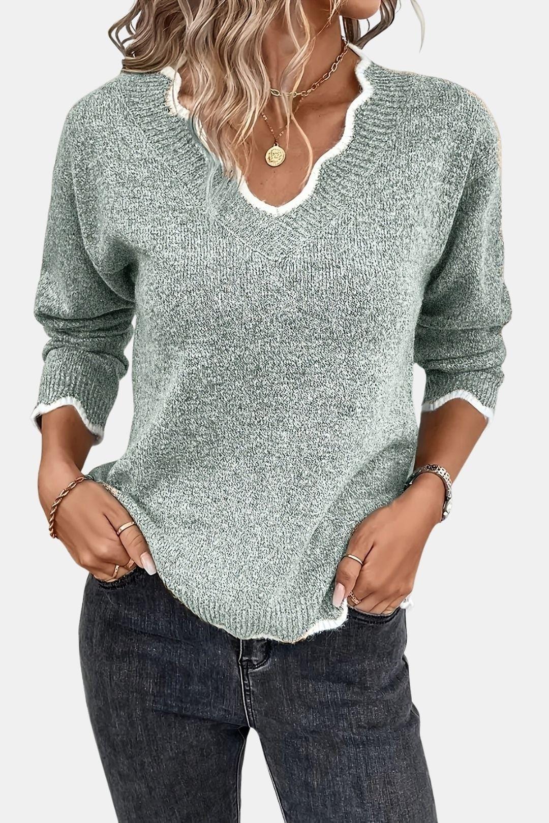 Coleen - Scalloped V-Neck Knit Sweater