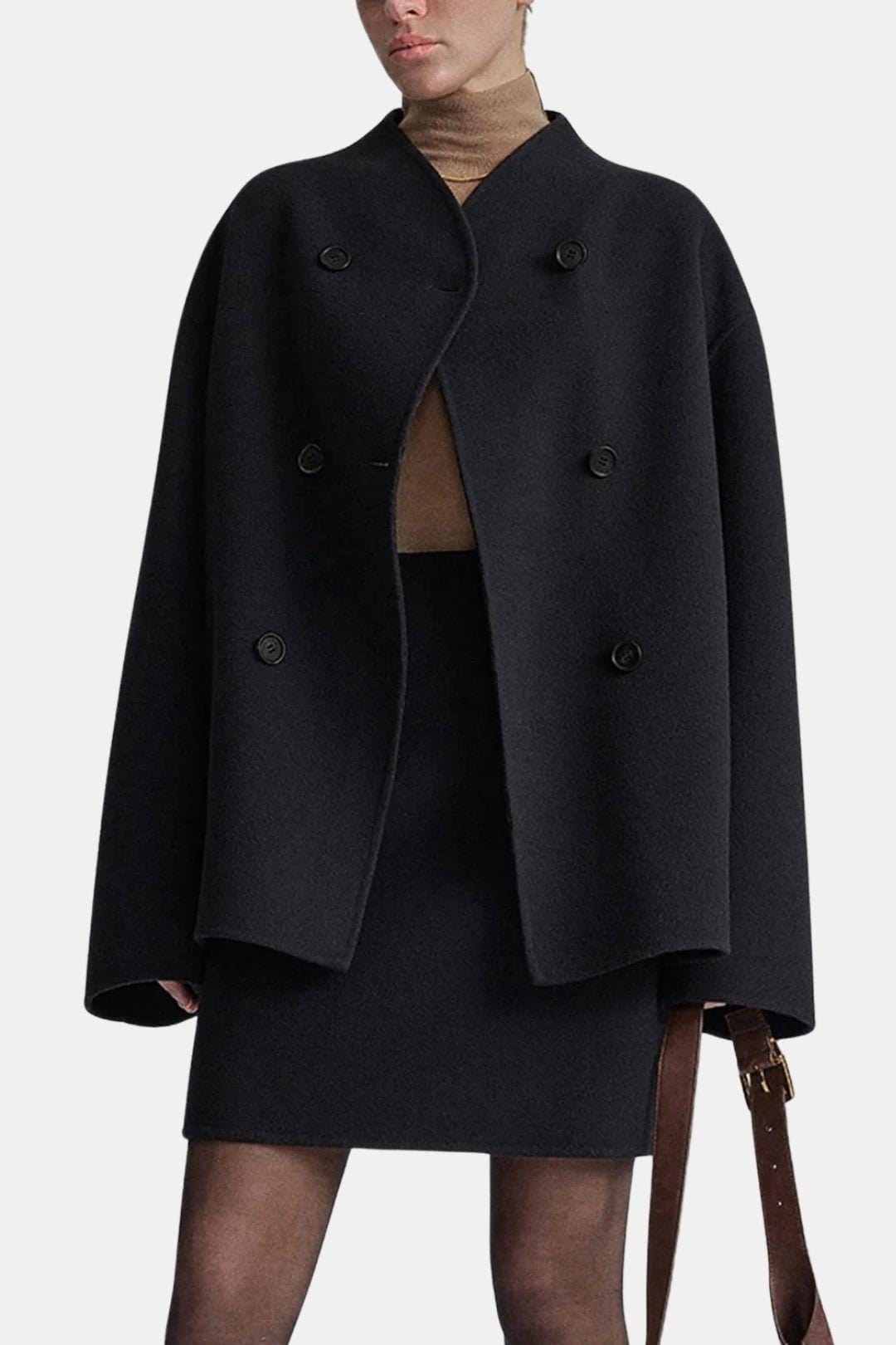 Geneva – Stylish Oversized Button-Down Coat for Women