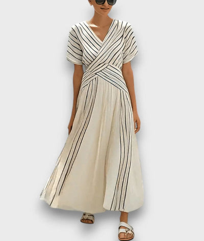 Greta - V-Neck Maxi Dress In White