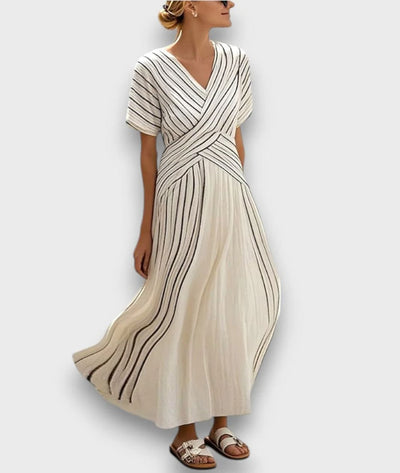Greta - V-Neck Maxi Dress In White