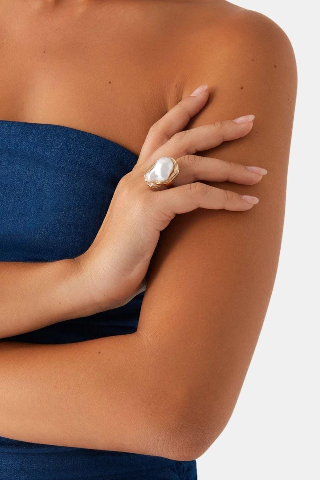 Lana – Gold Oval Pearl Statement Ring