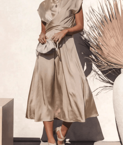 Meloria – Elegant Cap Sleeve Midi Dress