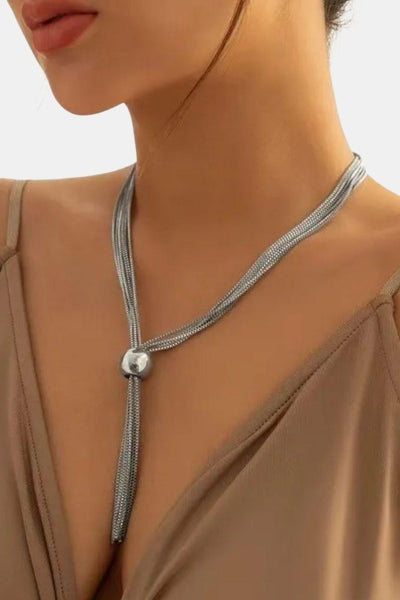 Milla – Gold Tassel Necklace