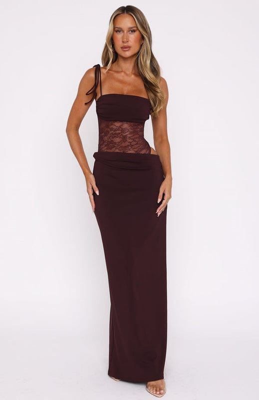 Mirella – Sleeveless Lace Maxi Dress
