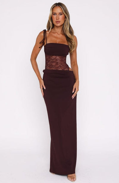 Mirella – Sleeveless Lace Maxi Dress