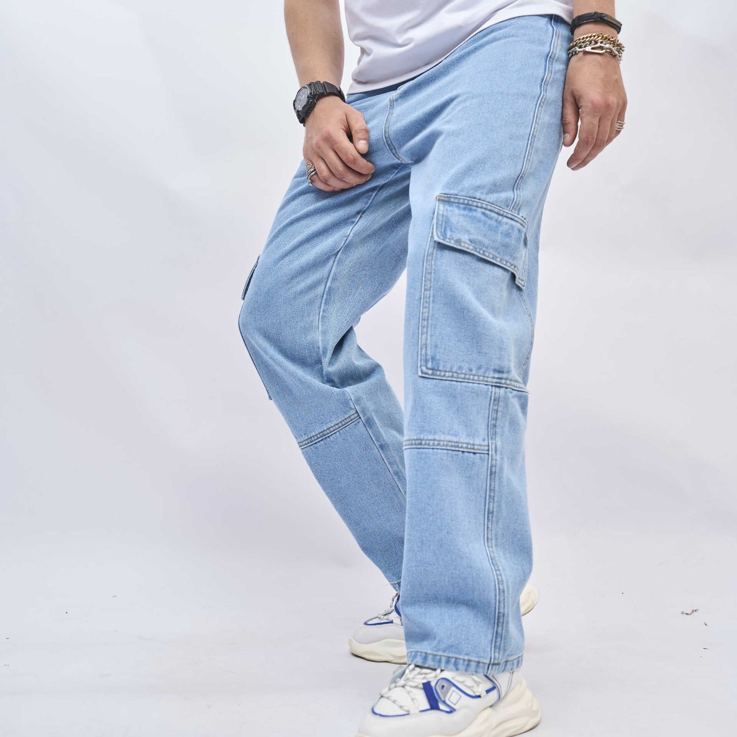 Light Blue Cargo Jeans | Functional and Stylish | Relaxed Fit