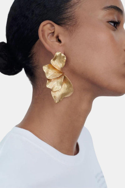 Selena – Gold Statement Leaf Earrings