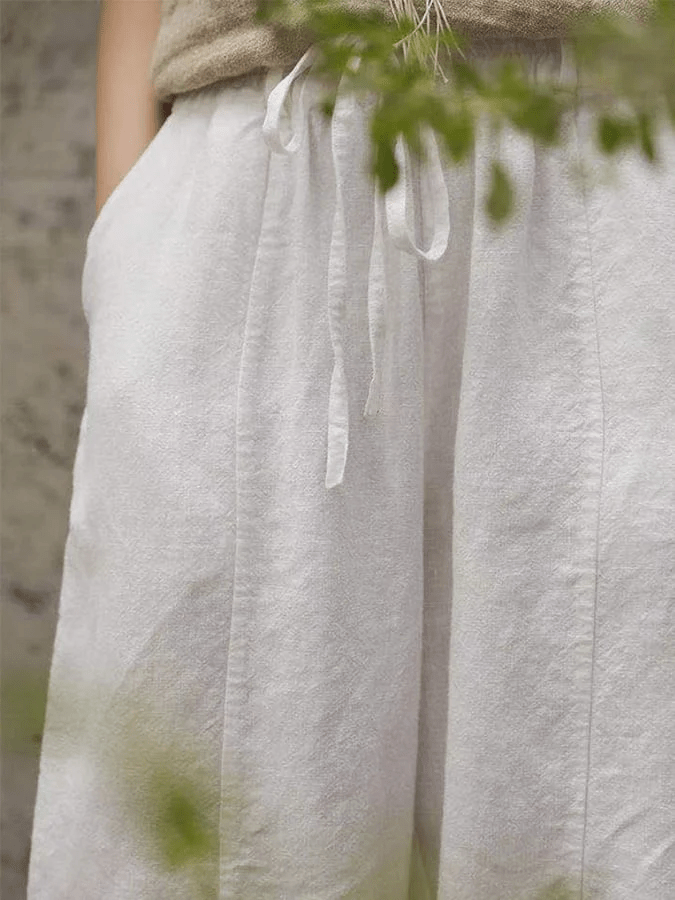 Serenna – Elastic Waist Casual Pant in White