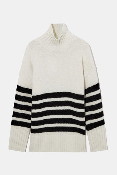 Veyra – Black & White Stripe Sweater