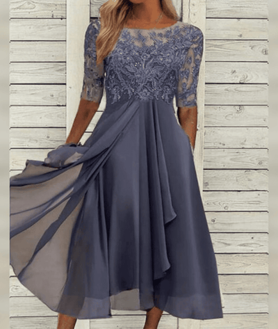 Vinelisse – Elegant Half Sleeve Midi Dress