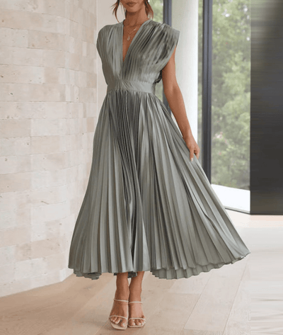 Zaffira – V-Neck Pleated Midi Dress