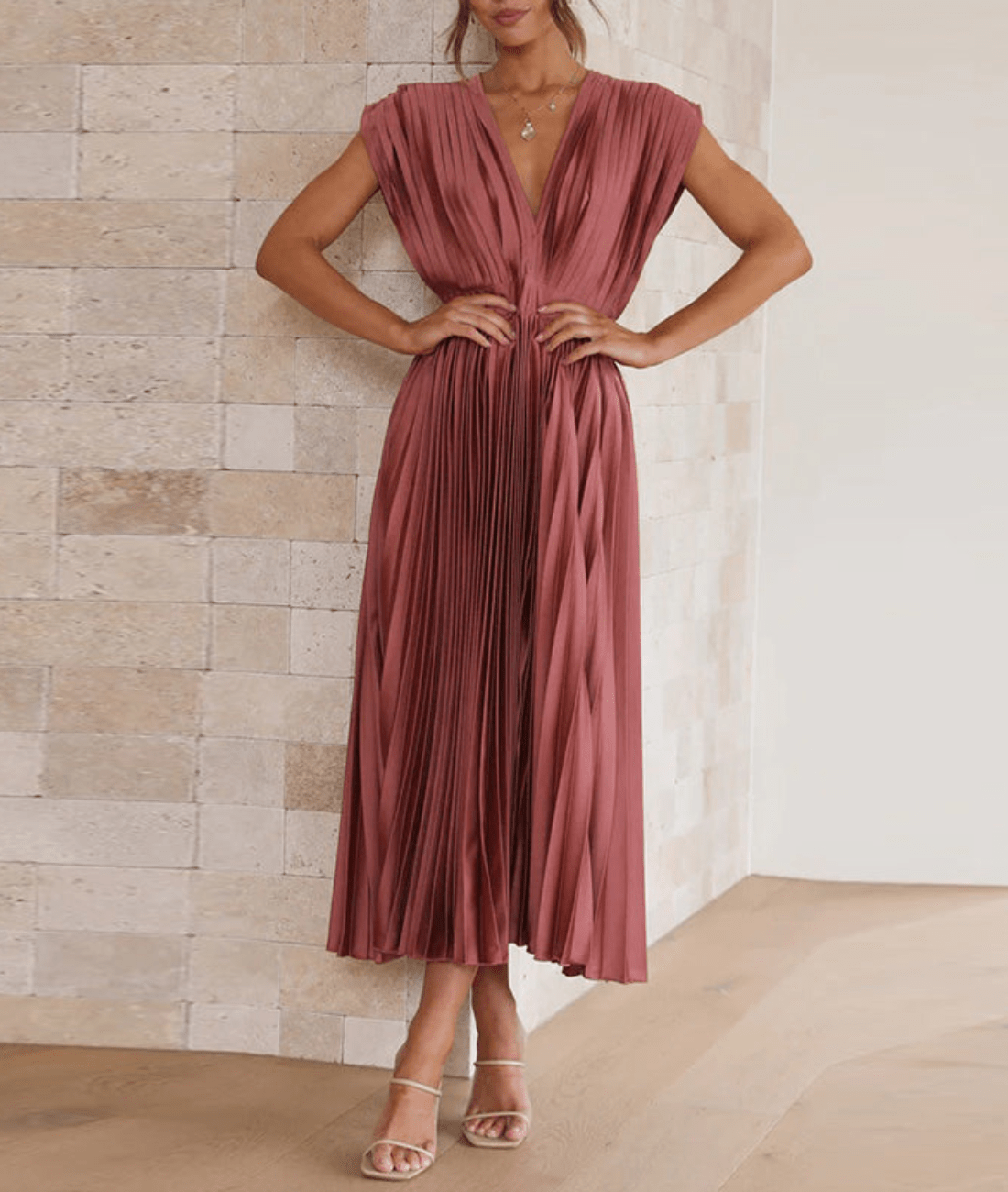 Zaffira – V-Neck Pleated Midi Dress