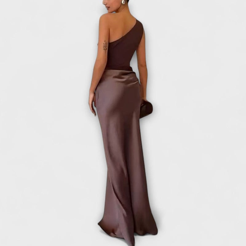 Alicia – One-Shoulder Pleated Maxi Dress