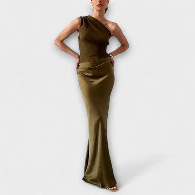 Alicia – One-Shoulder Pleated Maxi Dress