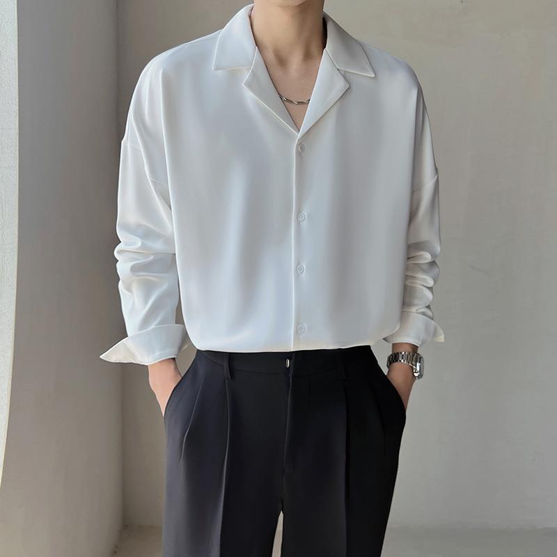 Minimalist Collared Shirt | Relaxed Fit | Timeless Design